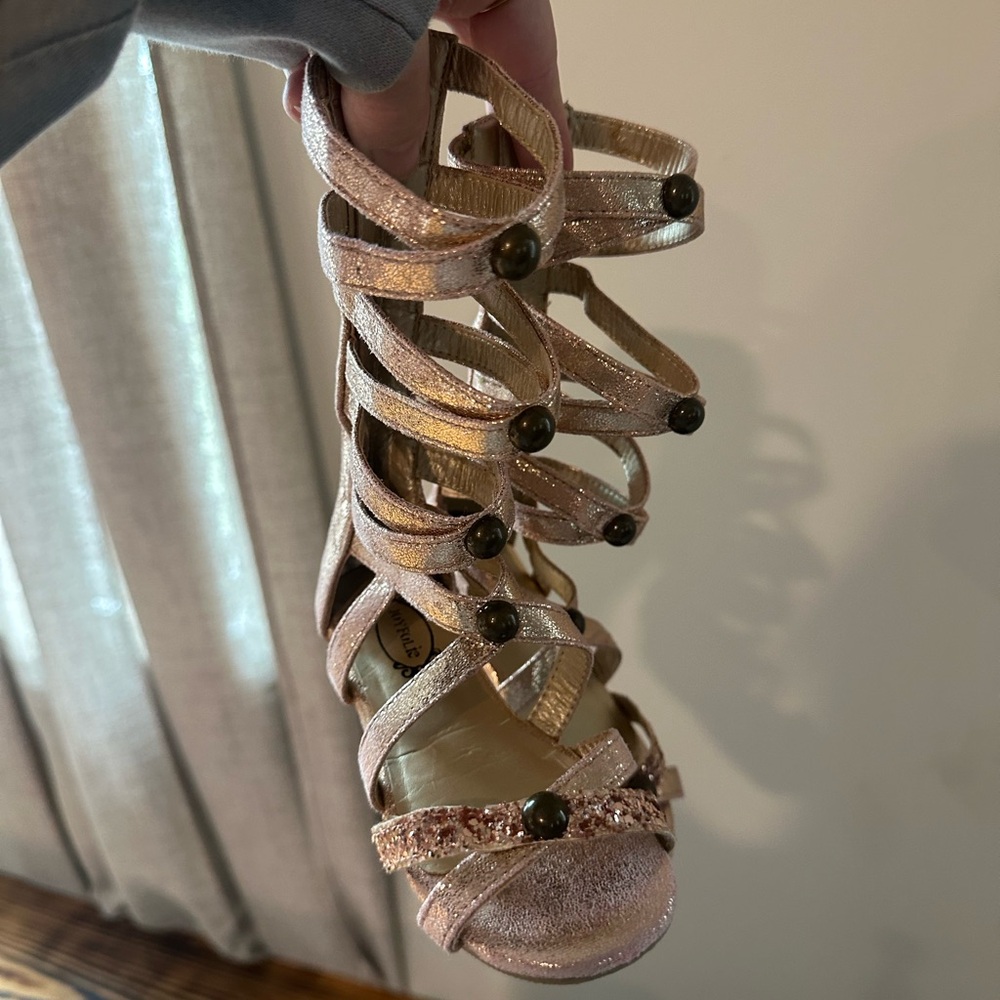 Joyfolie Strappy Sandals in Shimmering Rose Gold